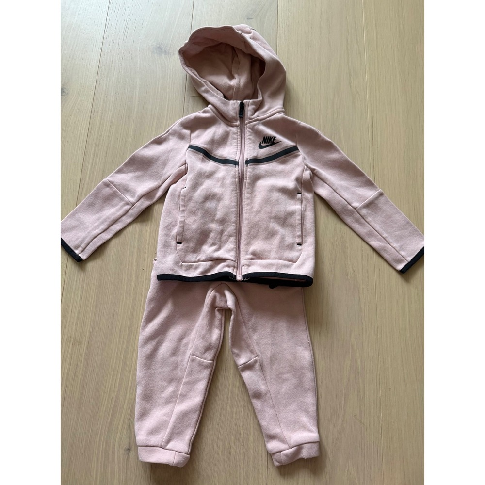 Nike Tech Fleece Matching Set Pink Hoodie and Joggers Toddler Size 2T